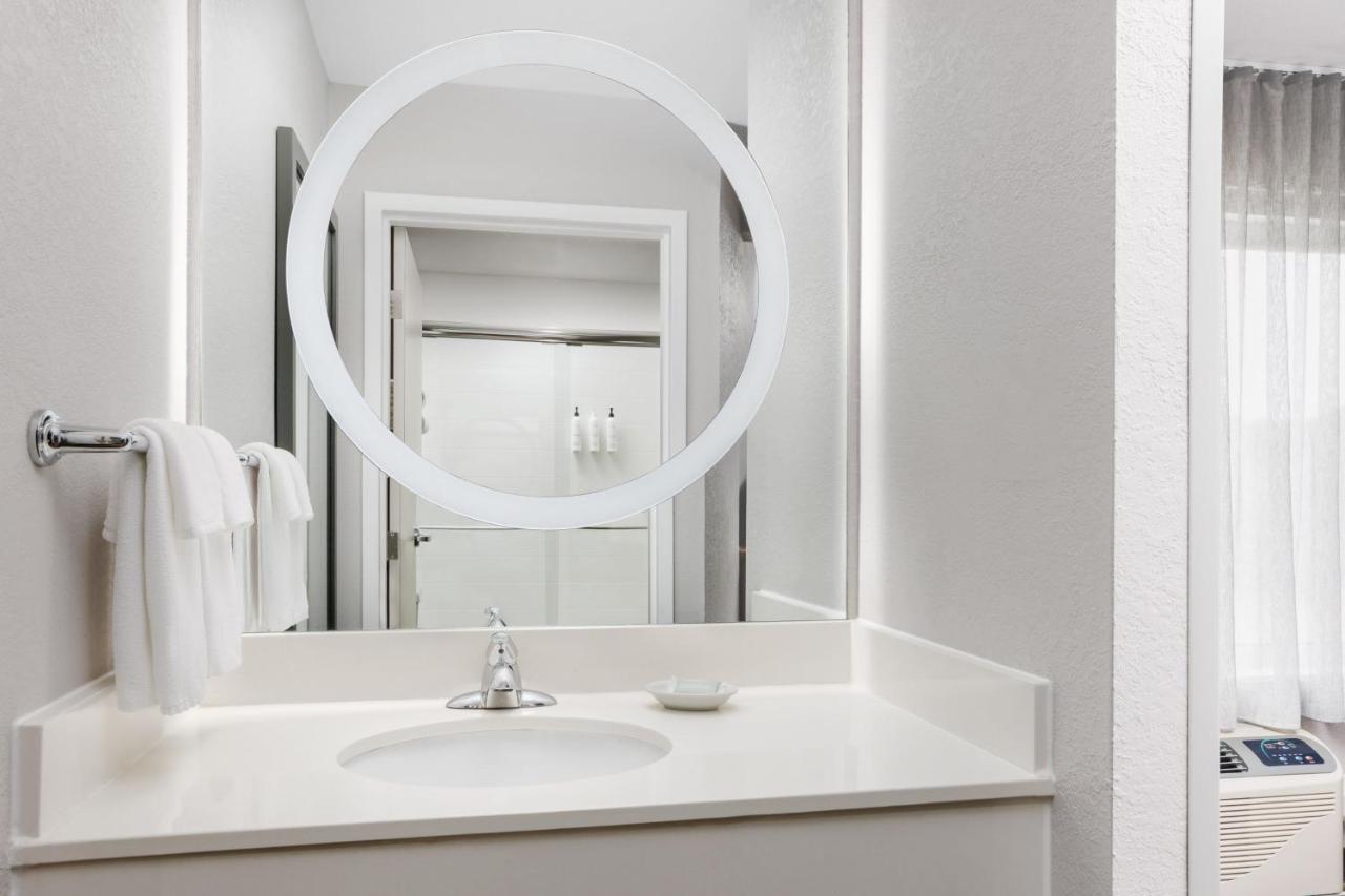 Springhill Suites Providence West Warwick Ngoại thất bức ảnh